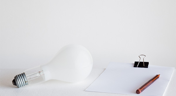 蓄電池の費用に差が出る主なポイントとは？