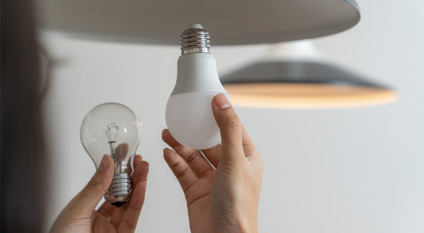 家庭の電力消費と最適容量の決め方