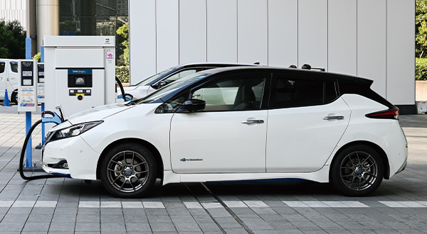 補助対象になる充放電設備とEV車の条件とは