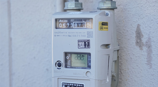 分電盤とパワーコンディショナの配置例