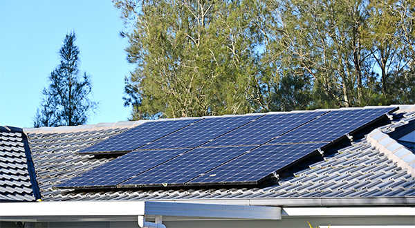 太陽光発電・蓄電池の組み合わせは「構造的な対策」